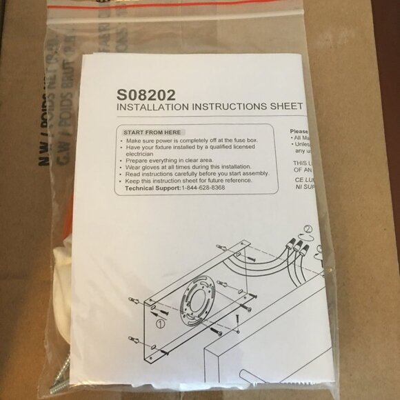 Kinsley Wall Sconce by MATTEO - BRAND NEW IN BOX! 𝟐 𝐚𝐯𝐚𝐢𝐥𝐚𝐛𝐥𝐞 - Picture 8 of 11